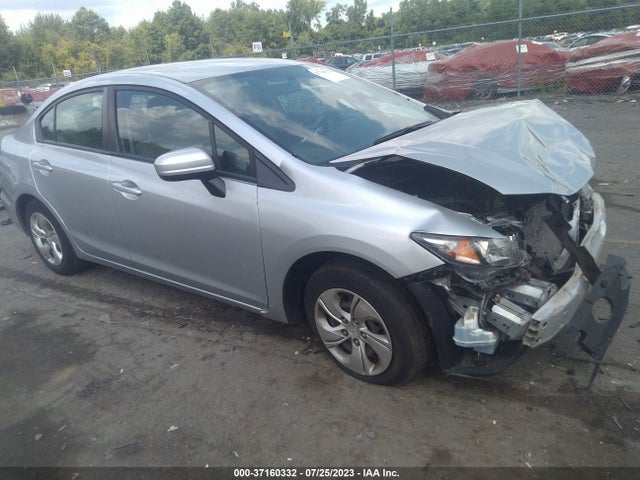 2015 19XFB2F58FE230484 main image
