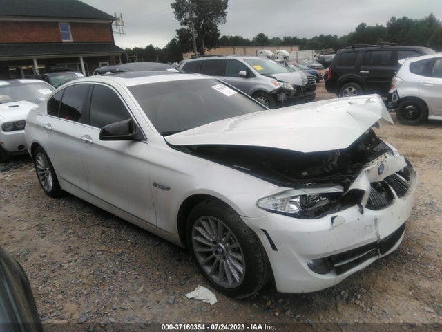 2013 BMW 5 SERIES 535I VIN: WBAFR7C59DC819980
