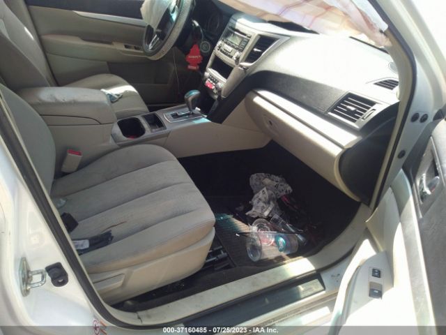 4S3BMBA61E3028830 Subaru Legacy 2.5i