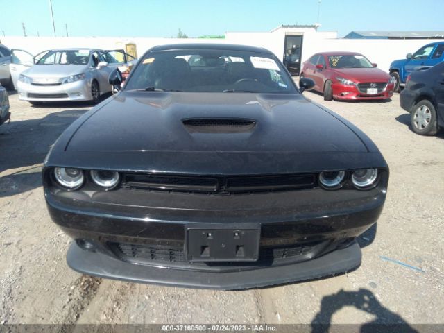 2C3CDZJG3KH503803 Dodge Challenger Gt