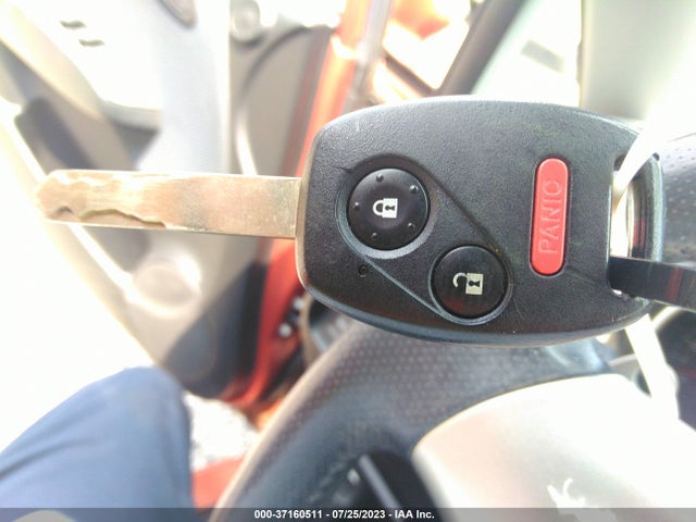 2008 HONDA FIT SPORT VIN: JHMGD38658S017128