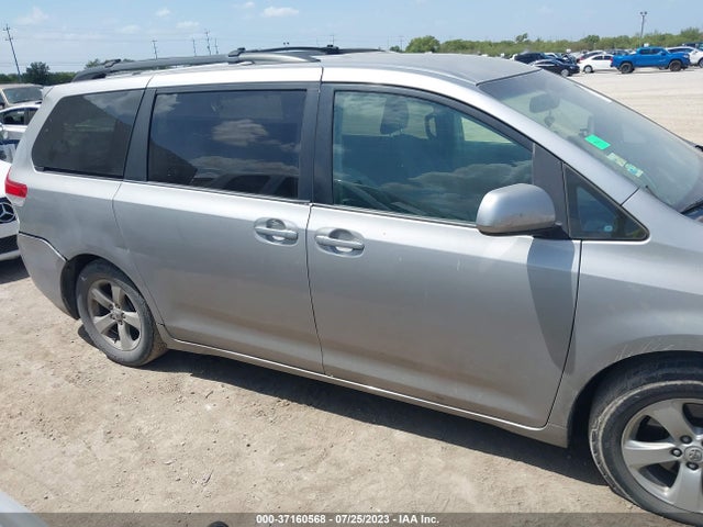 2012 TOYOTA SIENNA LE VIN: 5TDKK3DC9CS248144