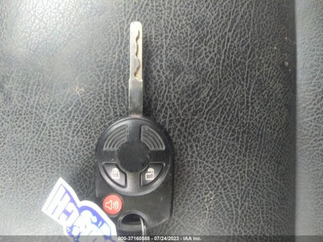 1FMCU0G93GUB25076 Ford ESCAPE SE