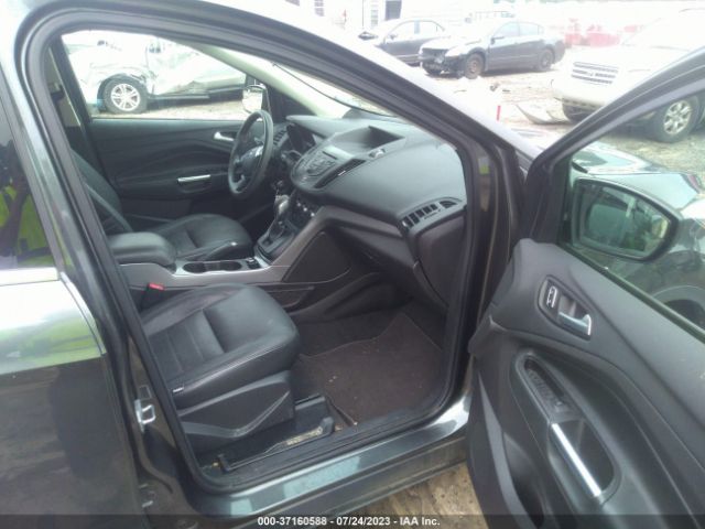 1FMCU0G93GUB25076 Ford ESCAPE SE