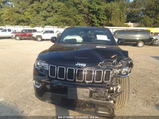 1C4RJEAG5JC442754 Jeep Grand Cherokee Laredo E