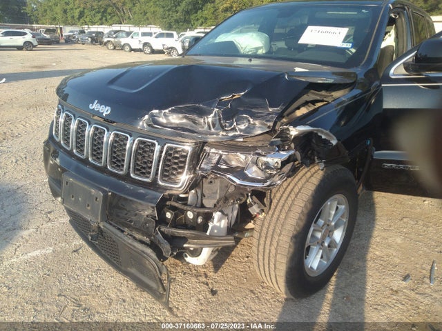 1C4RJEAG5JC442754 Jeep Grand Cherokee Laredo E