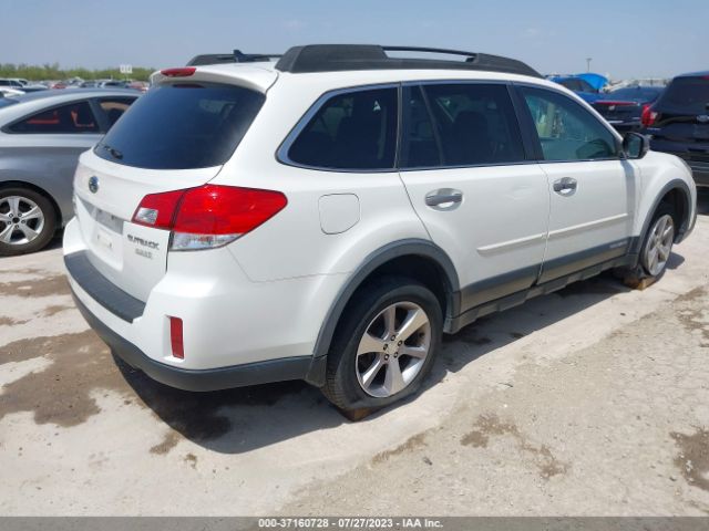 4S4BRBPC5E3303125 Subaru Outback 2.5i Limited