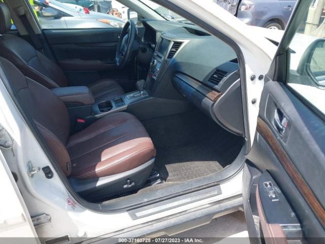 4S4BRBPC5E3303125 Subaru Outback 2.5i Limited