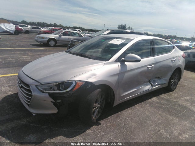 Hyundai ELANTRA SE 2017 5NPD84LF1HH033122 Image 2