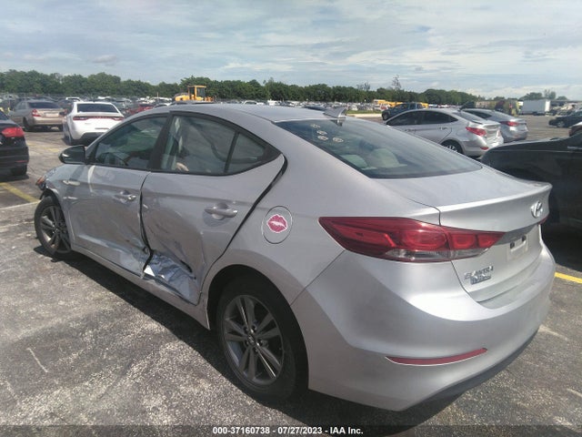 Hyundai ELANTRA SE 2017 5NPD84LF1HH033122 Image 3