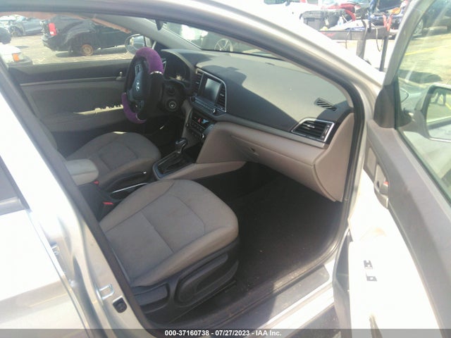 Hyundai ELANTRA SE 2017 5NPD84LF1HH033122 Image 5