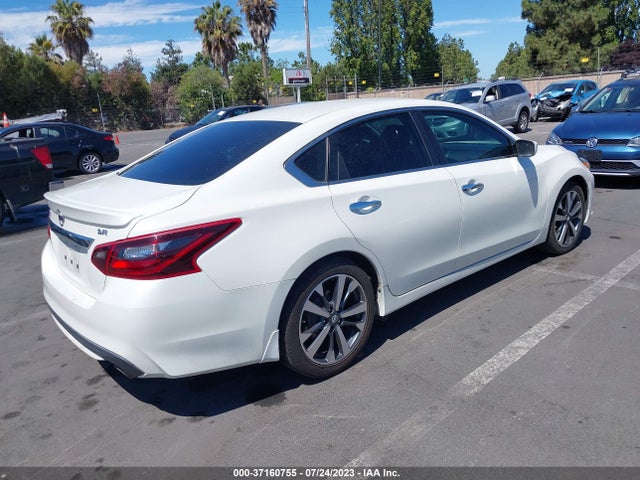 2017 NISSAN ALTIMA 2.5 SR VIN: 1N4AL3AP7HC476237