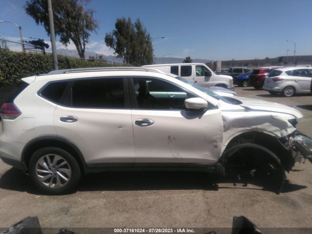 5N1AT2MTXFC775940 Nissan Rogue Sl