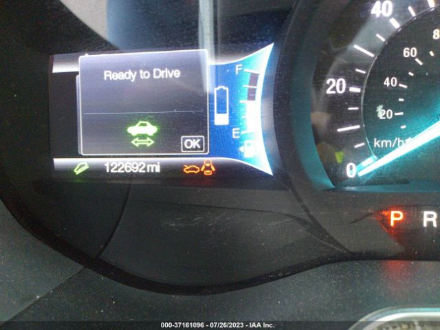 3FA6P0PU1HR275814 Ford Fusion Energi Se
