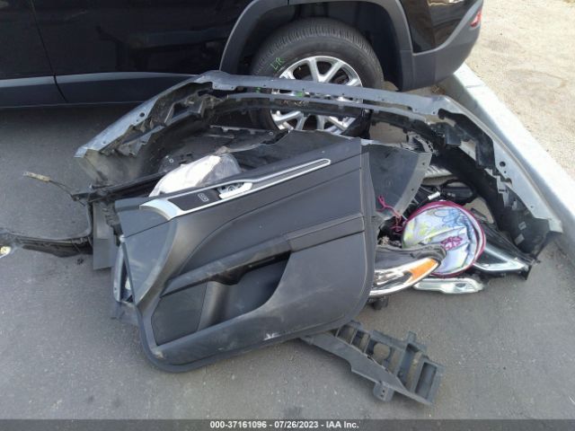 3FA6P0PU1HR275814 Ford Fusion Energi Se