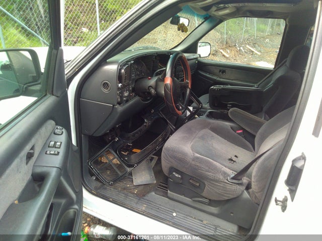 2002 CHEVROLET SILVERADO 1500 LS VIN: 2GCEC19VX21249429