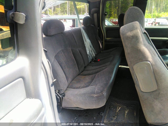 2002 CHEVROLET SILVERADO 1500 LS VIN: 2GCEC19VX21249429