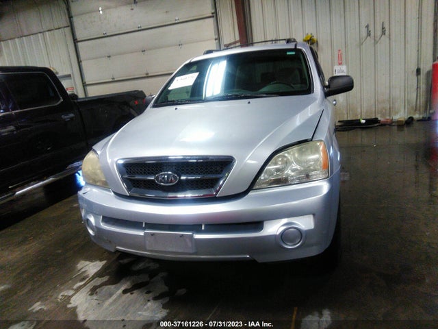 2005 KIA SORENTO LX/EX VIN: KNDJC733855428158