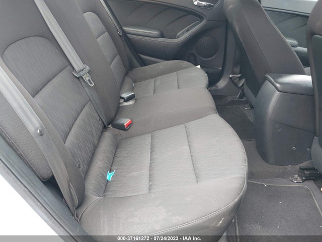 KIA FORTE LX 2016 KNAFK4A62G5585138 Image 9