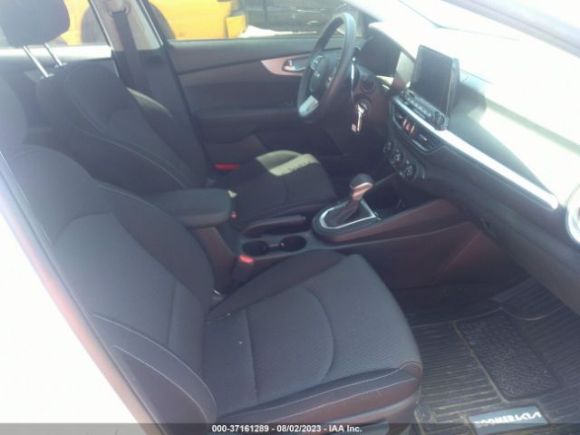 3KPF24AD5PE551314 KIA FORTE LX