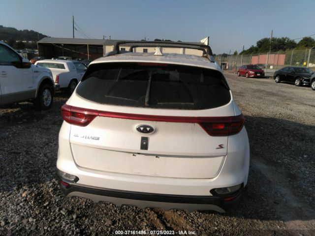 KNDP6CAC8L7649032 KIA SPORTAGE S