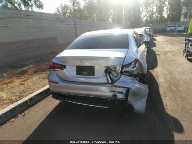 W1K3G4EB8NJ356536 Mercedes-Benz A-class A 220
