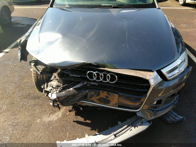 WA1JCCFS4JR007059 Audi Q3 Premium Plus