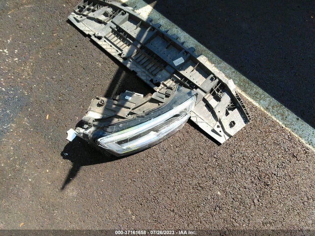 WA1JCCFS4JR007059 Audi Q3 Premium Plus