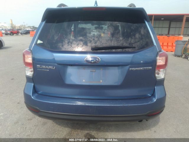 JF2SJAGC7JH554250 Subaru Forester Premium