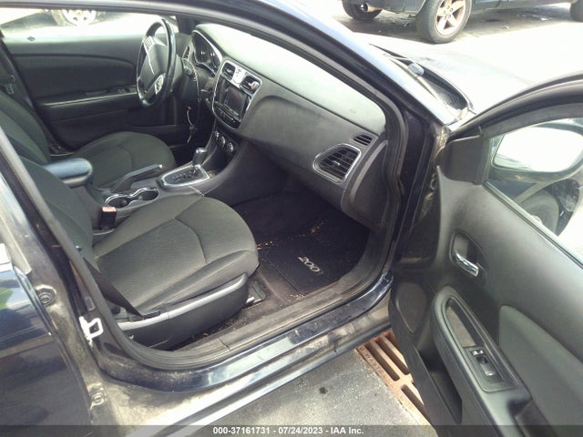 2011 CHRYSLER 200 TOURING VIN: 1C3BC1FB6BN601101