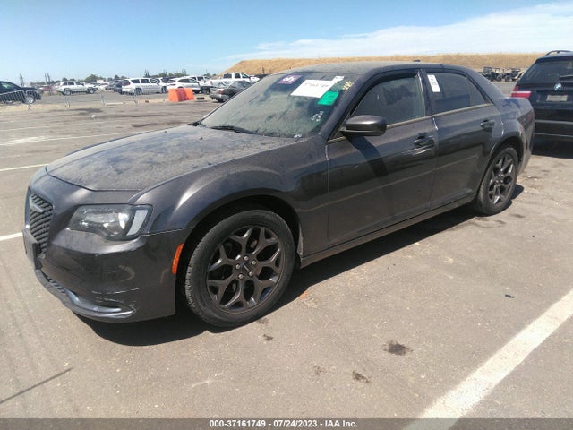 Chrysler 300 300s 2018 2C3CCAGG6JH267755 Image 2
