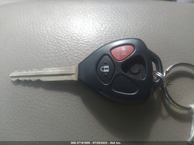 2007 TOYOTA RAV4 VIN: JTMBD33VX76050935
