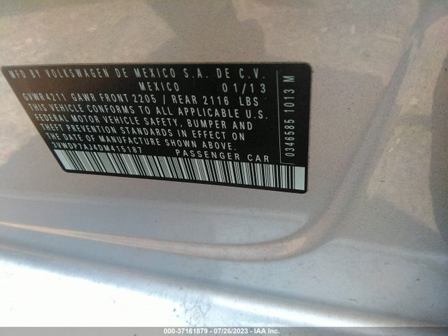 2013 VOLKSWAGEN JETTA SEDAN SE W/CONVENIENCE/SUNROOF VIN: 3VWDP7AJ4DM415187