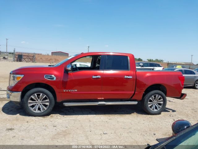 1N6AA1E5XHN538776 Nissan Titan Sl