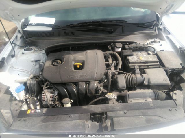 3KPF24AD3NE450818 KIA Forte Lxs