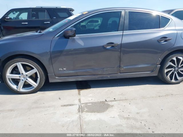 19UDE2F47JA002396 Acura Ilx Special Edition