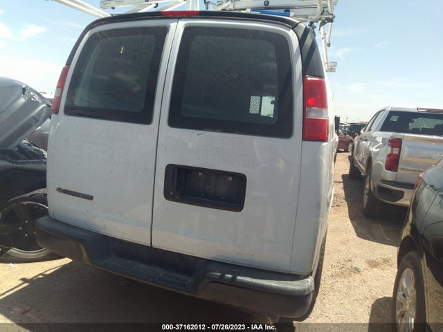 Chevrolet EXPRESS CARGO VAN 2019 1GCWGAFP8K1237090 Image 8