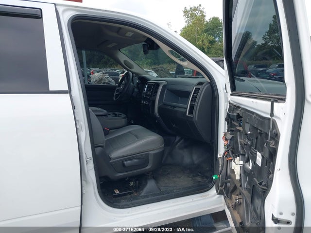 3C6TR5HT3HG612352 RAM 2500 Tradesman