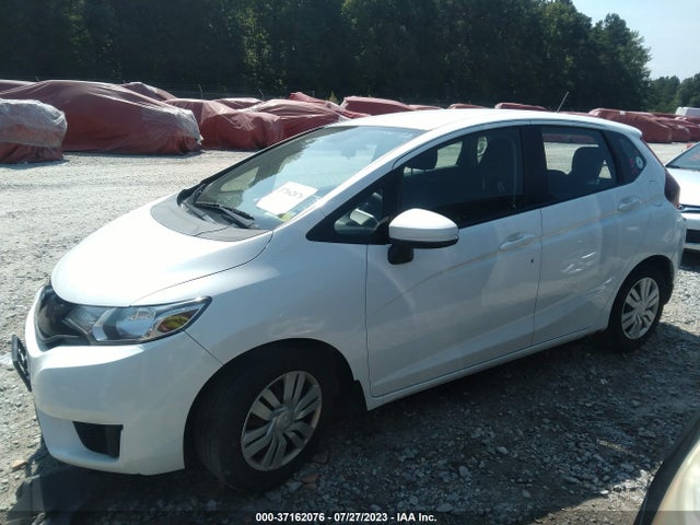 Honda FIT LX 2015 3HGGK5H59FM735363 Image 14