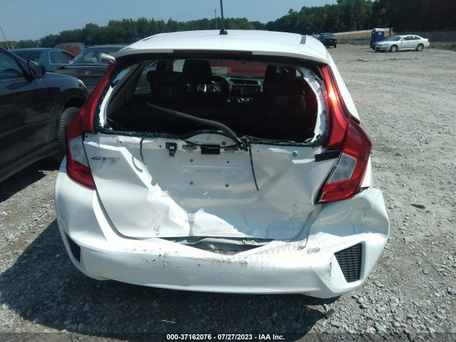 Honda FIT LX 2015 3HGGK5H59FM735363 Image 6