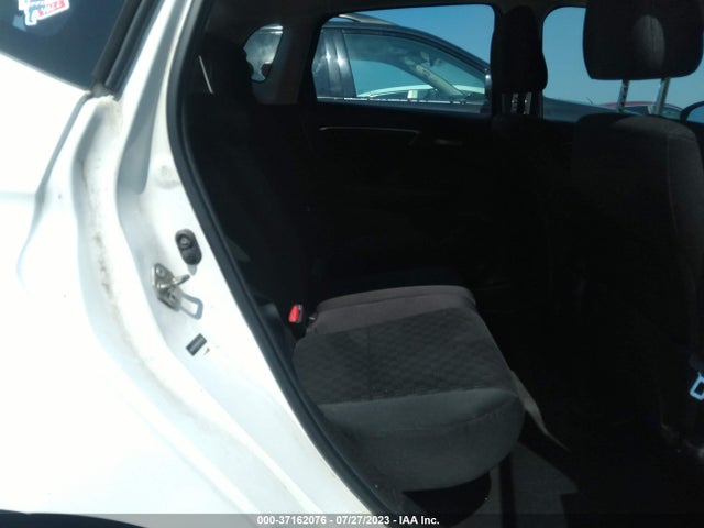 Honda FIT LX 2015 3HGGK5H59FM735363 Image 8