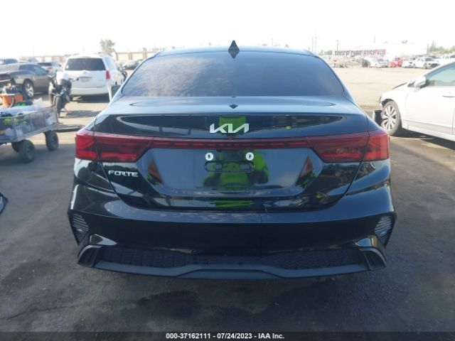 3KPF24AD6PE514255 KIA Forte Lxs