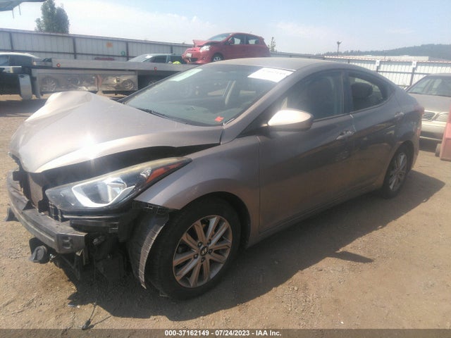 Hyundai ELANTRA SE 2015 5NPDH4AE1FH617124 Image 2