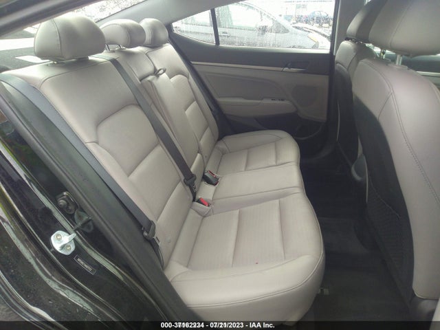2017 HYUNDAI ELANTRA LIMITED VIN: 5NPD84LF1HH071112