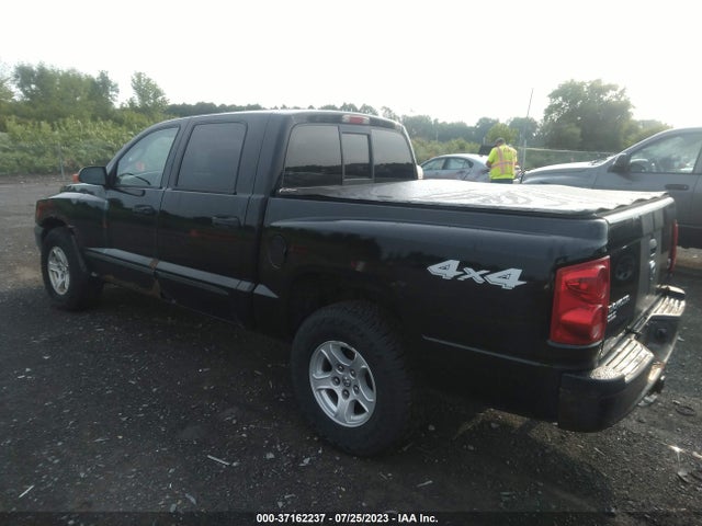2005 DODGE DAKOTA SLT VIN: 1D7HW48N75S290604