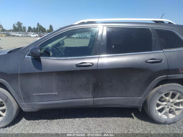 1C4PJMCS4FW778291 Jeep Cherokee Latitude