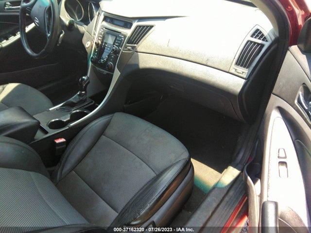2011 HYUNDAI SONATA SE VIN: 5NPEC4AC8BH029426