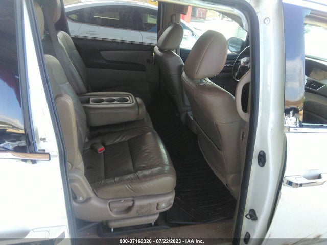 Honda Odyssey Touring 2016 5FNRL5H90GB022798 Image 8