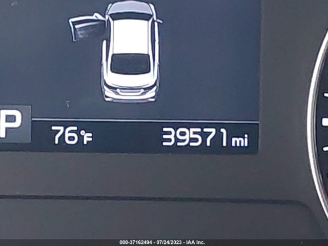 3KPF24AD1ME268243 KIA Forte Lxs