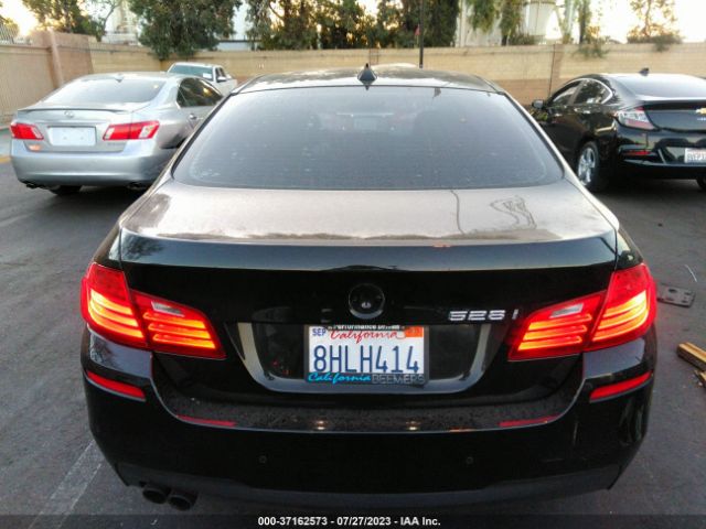 WBA5A5C58FD525023 BMW 5 Series 528i